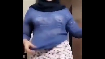 Predstavujeme Somálsku Pornohviezdu Yanior Genneler